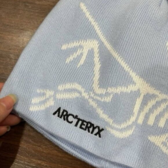 Arc'teryx Blue Beanie Birdhead Toque New - Picture 2 of 4
